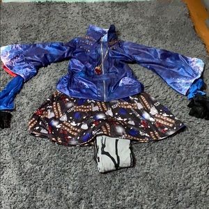 Evie Halloween costume